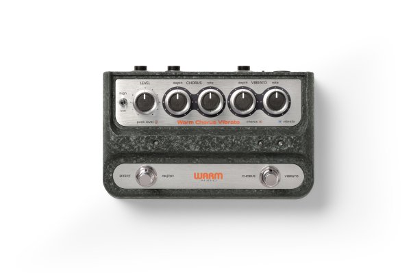 Stereo Chorus & Vibrato Pedal With Depth & Rate Controls