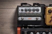 Stereo Chorus & Vibrato Pedal With Depth & Rate Controls