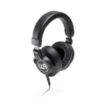 HeadRoom Closed-Back Professional Studio Headphones, Black