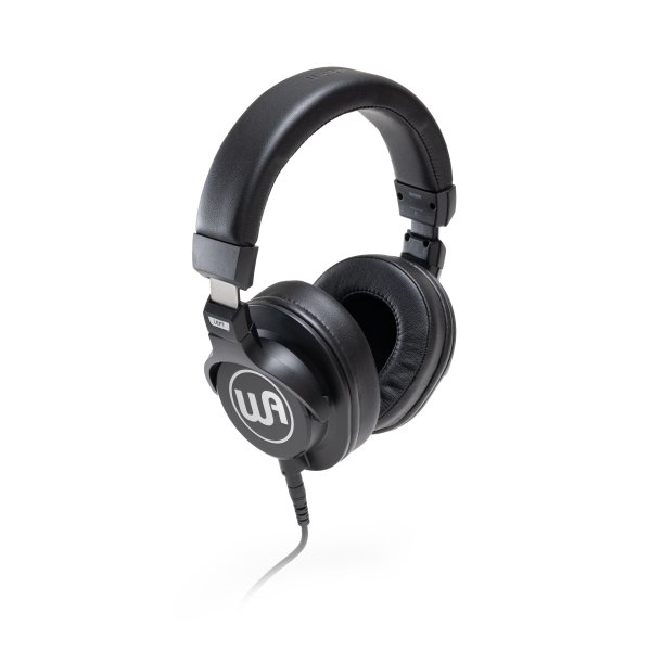 HeadRoom Closed-Back Professional Studio Headphones, Black