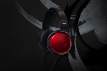 TH Premium Series Closed-Back Headphones With BioDyna Drivers, Cherry Birch