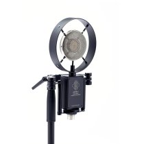 Nine-Pattern Large-Diaphragm Condenser Microphone
