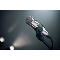 Vintage-Style Dynamic Vocal Microphone for Live Sound, Chrome