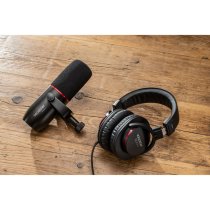 Dynamic Cardioid XLR Podcasting Microphone with Headphones