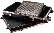 Rolling ATA Mixer Case with Lockable Recessed Latches and Pull-out Handle