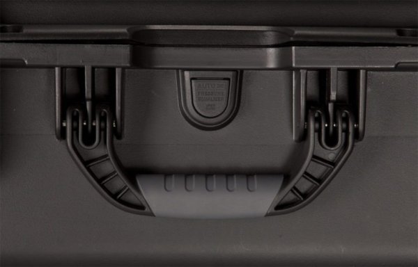 Titan Series Divider Case