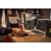 DJ Software Controller with Serato DJ Lite