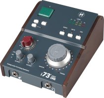 2-In/4-Out USB-C interface With Integrated 73 Style Preamp