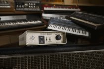 Vintage-Style Large-Transformer Direct Box