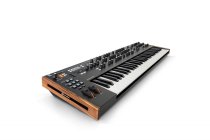 Two-part 16-voice 61-key Polyphonic Synthesiser