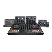 4-channel DJ Controller / Audio Interface With Dual Aluminum Jog Wheels
