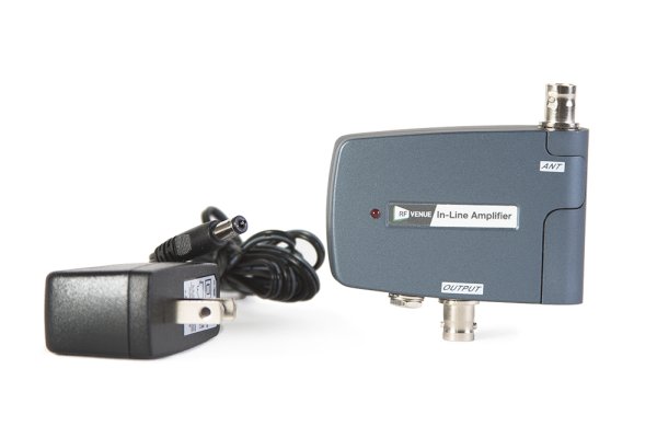 In-line Antenna Amplifier, with DC Power Supply and Wall Mounting Bracket