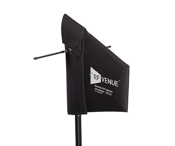 Cover For DFIN Polarization Diversity Antenna