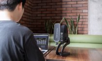 Large-Diaphragm Multipattern USB / XLR Condenser Microphone