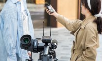 Camera-Mount Wireless Omni Lavalier Microphone System (514 to 596 MHz)
