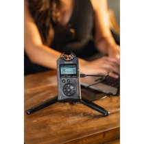 Four-Track Digital Audio Recorder and USB Audio Interface